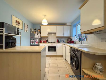 3 bedroom Terraced House for sale in Emmendingen Avenue, Newark, NG24