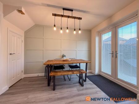 3 bedroom Semi-detached house for sale in Halifax Road, Fernwood, NG24