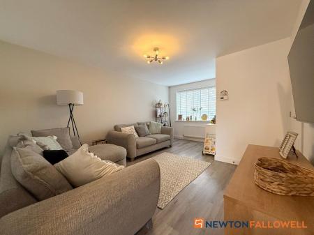 3 bedroom Semi-detached house for sale in Halifax Road, Fernwood, NG24