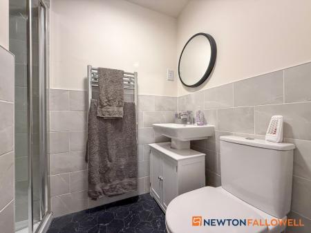 3 bedroom Semi-detached house for sale in Halifax Road, Fernwood, NG24