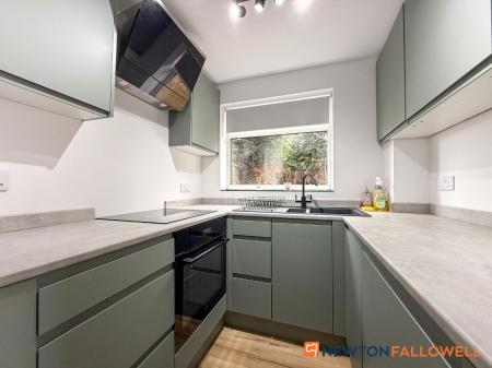 1 bedroom Terraced House for sale in Willow Road, Balderton, NG24