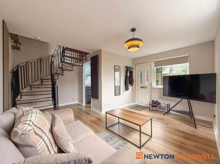 1 bedroom Terraced House for sale in Willow Road, Balderton, NG24