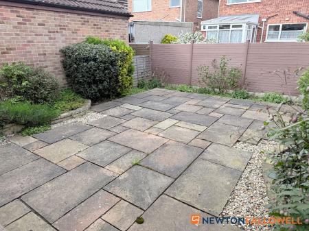 2 bedroom Detached bungalow for sale in Fell Croft, Farndon, NG24