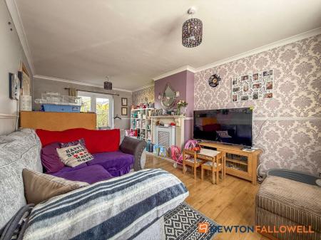 3 bedroom Semi-detached house for sale in Trinity Road, Newark, NG24