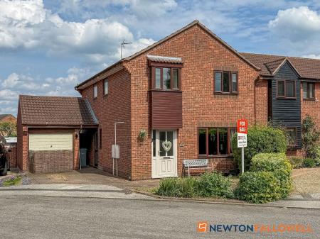 Hine Avenue, Newark, NG24