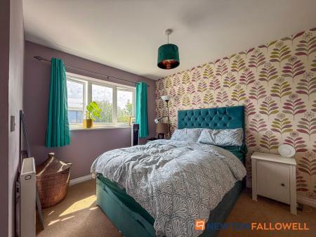 3 bedroom End of terrace house for sale in Emmendingen Avenue, Newark, NG24