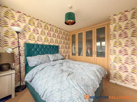 3 bedroom End of terrace house for sale in Emmendingen Avenue, Newark, NG24