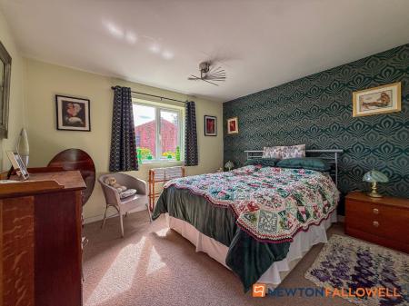 4 bedroom Detached house for sale in Kersall, Newark, NG22