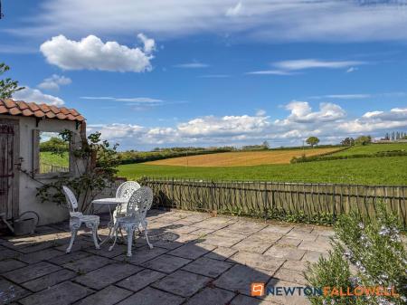 4 bedroom Detached house for sale in Kersall, Newark, NG22