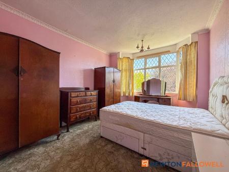 3 bedroom Detached house for sale in Fosse Road, Farndon, NG24