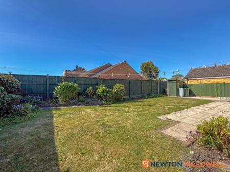 3 bedroom Detached bungalow for sale in Wordsworth Drive, Balderton, NG24