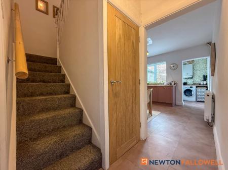2 bedroom Terraced House for sale in Newnham Road, Newark, NG24