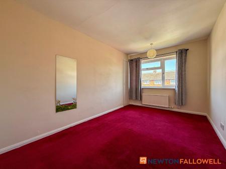 3 bedroom Semi-detached house for sale in Staunton Road, Newark, NG24