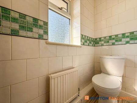 3 bedroom Semi-detached house for sale in Staunton Road, Newark, NG24