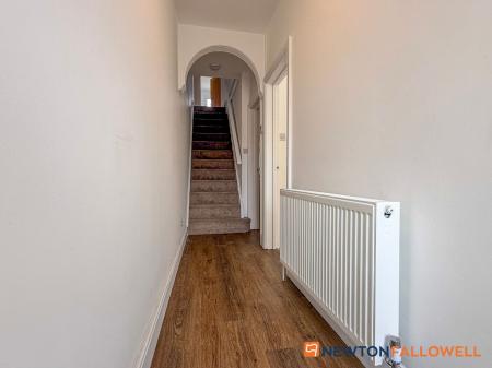 3 bedroom Terraced House for sale in Harcourt Street, Newark, NG24