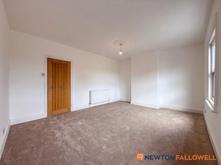 3 bedroom Terraced House for sale in Harcourt Street, Newark, NG24
