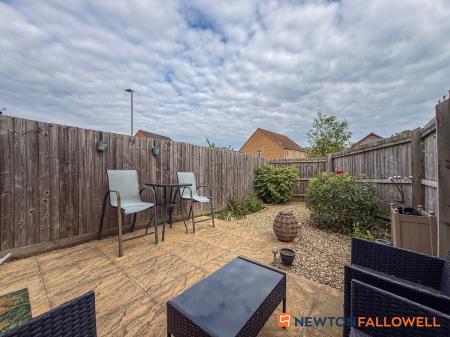 2 bedroom Terraced House for sale in Lavender Way, Newark, NG24