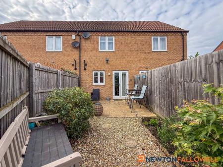 2 bedroom Terraced House for sale in Lavender Way, Newark, NG24