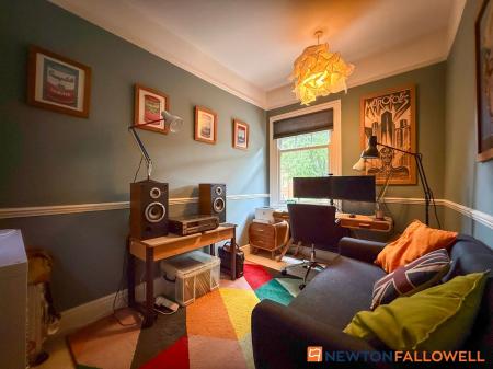 4 bedroom Semi-detached house for sale in The Park, Newark, NG24