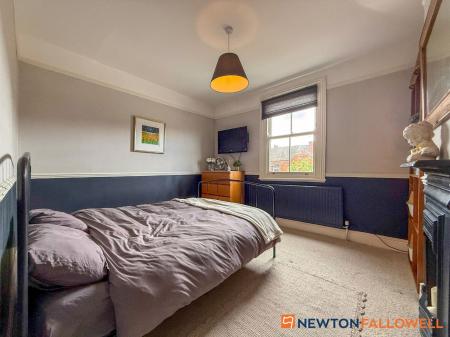 4 bedroom Semi-detached house for sale in The Park, Newark, NG24