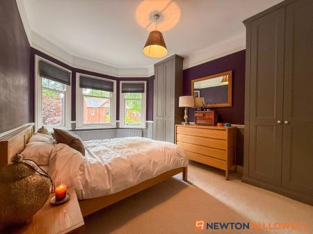 4 bedroom Semi-detached house for sale in The Park, Newark, NG24