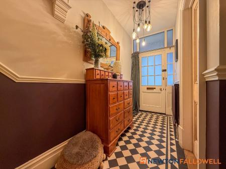 4 bedroom Semi-detached house for sale in The Park, Newark, NG24