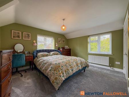4 bedroom Detached house for sale in High Street, Collingham, NG23