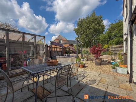 4 bedroom Detached house for sale in High Street, Collingham, NG23