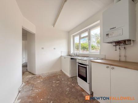 3 bedroom Semi-detached bungalow for sale in Coleridge Road, Balderton, NG24