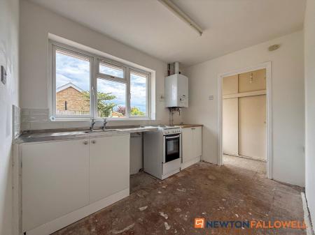 3 bedroom Semi-detached bungalow for sale in Coleridge Road, Balderton, NG24