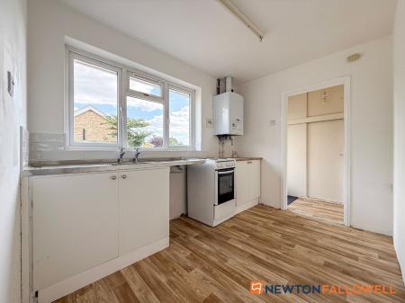 3 bedroom Semi-detached bungalow for sale in Coleridge Road, Balderton, NG24