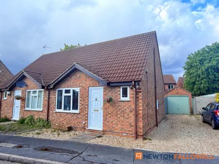 Hawthorn Way, Bassingham, LN5