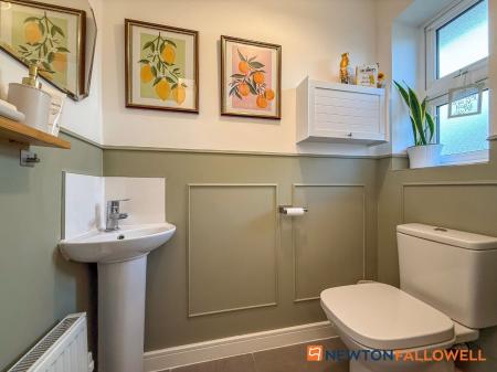 4 bedroom Semi-detached house for sale in Raddle Way, Middlebeck, NG24