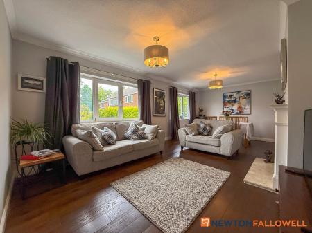 3 bedroom Detached house for sale in Ransome Close, Newark, NG24