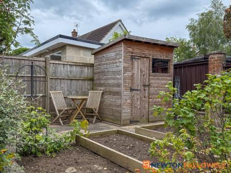 3 bedroom Detached house for sale in Ransome Close, Newark, NG24