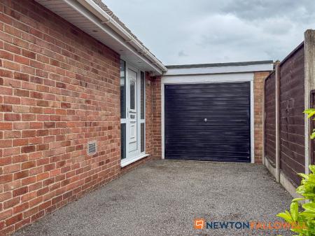 3 bedroom Detached house for sale in Ransome Close, Newark, NG24