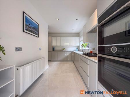 3 bedroom Detached house for sale in Ransome Close, Newark, NG24