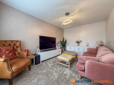 3 bedroom Semi-detached house for sale in Marigold Way, Newark, NG24