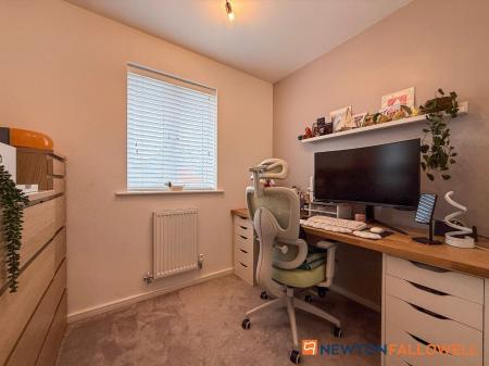 3 bedroom Semi-detached house for sale in Marigold Way, Newark, NG24