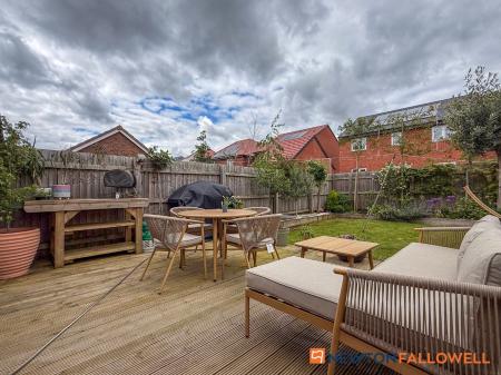 3 bedroom Semi-detached house for sale in Marigold Way, Newark, NG24