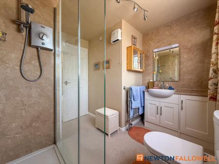 4 bedroom Detached house for sale in Barnby Road, Newark, NG24
