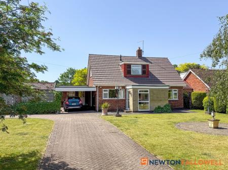 4 bedroom Detached house for sale in Barnby Road, Newark, NG24