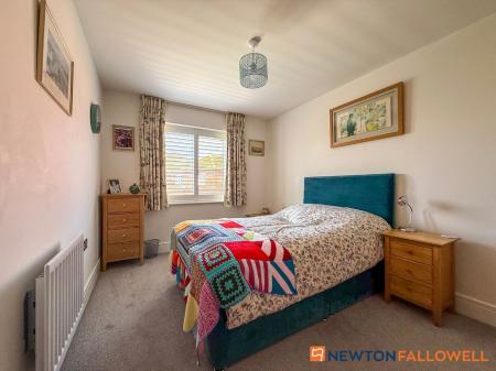 3 bedroom Detached house for sale in Weaver Avenue, Newark, NG24