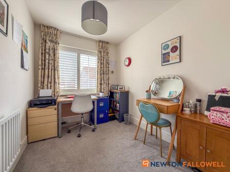 3 bedroom Detached house for sale in Weaver Avenue, Newark, NG24