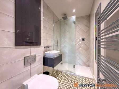 3 bedroom Detached house for sale in Weaver Avenue, Newark, NG24