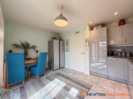 2 bedroom Semi-detached house for sale in Furrow Close, Middlebeck, NG24
