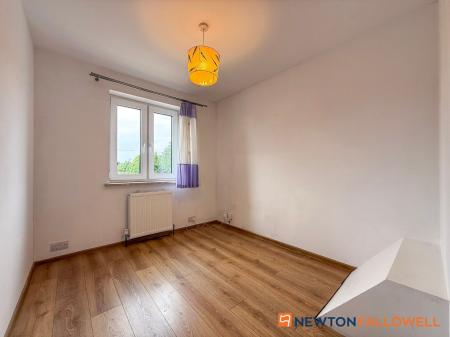3 bedroom Semi-detached house for sale in Stephen Road, Newark, NG24