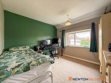 3 bedroom Semi-detached house for sale in Masefield Crescent, Balderton, NG24