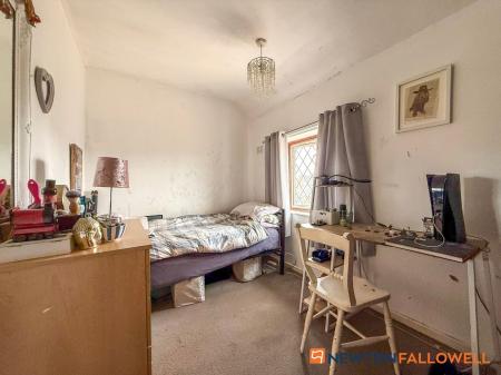 3 bedroom Semi-detached house for sale in Masefield Crescent, Balderton, NG24