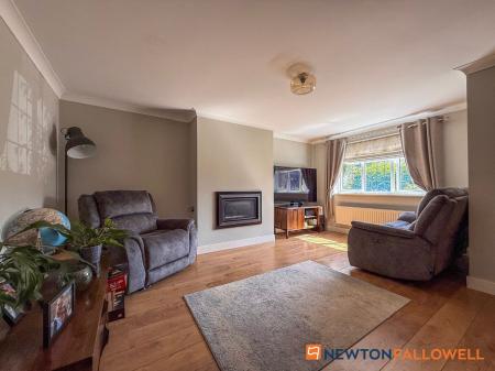 3 bedroom Detached house for sale in Revill Close, Claypole, NG23